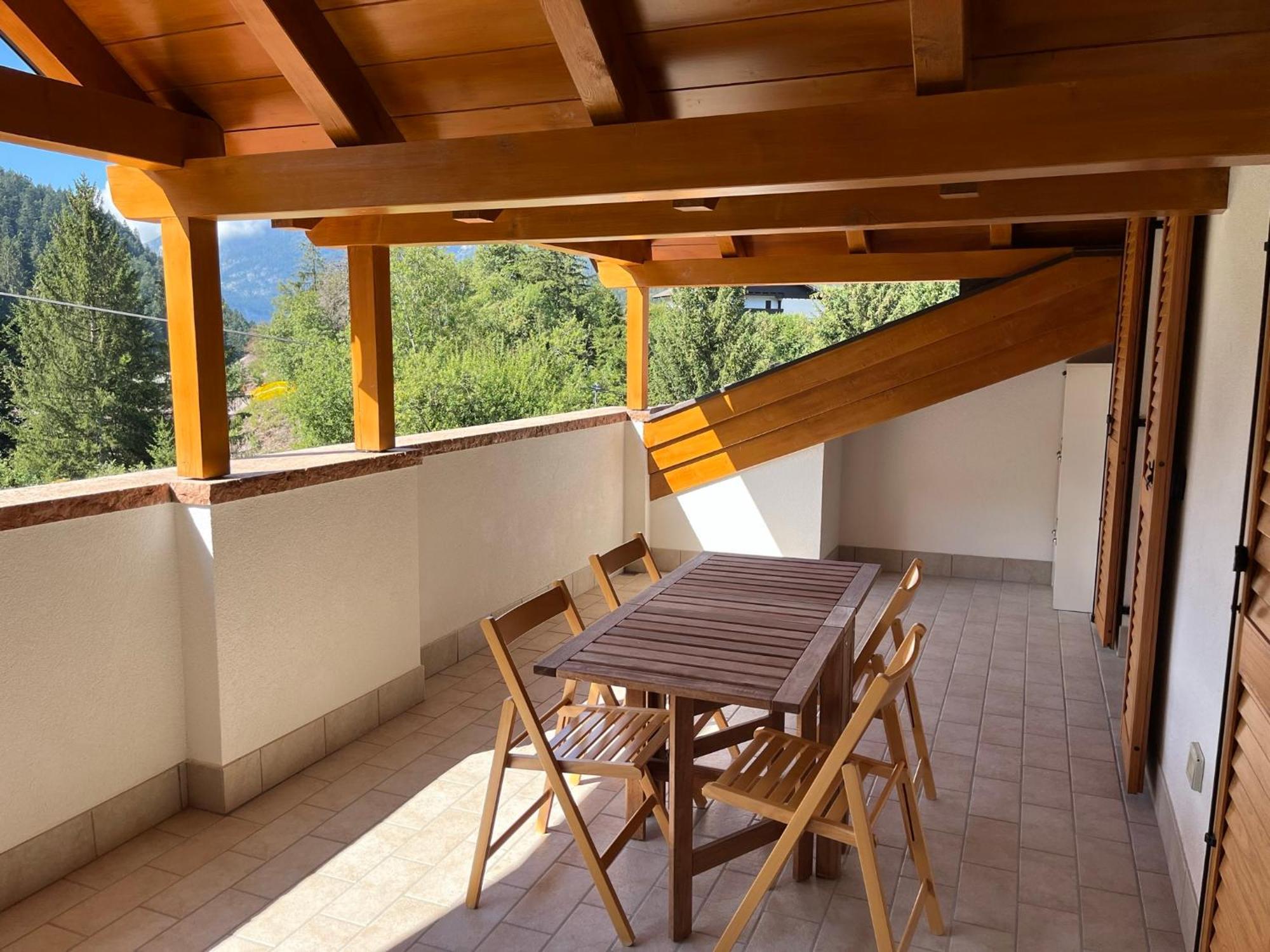 דירות Attico In Legno Ad אנדלו מראה חיצוני תמונה